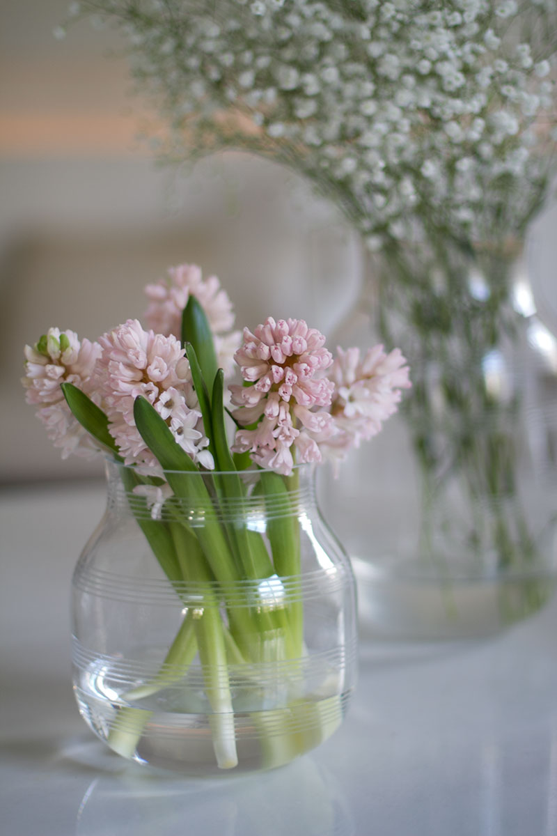 kähler hay glass vases spring flowers blog post on lifetime-pieces.com